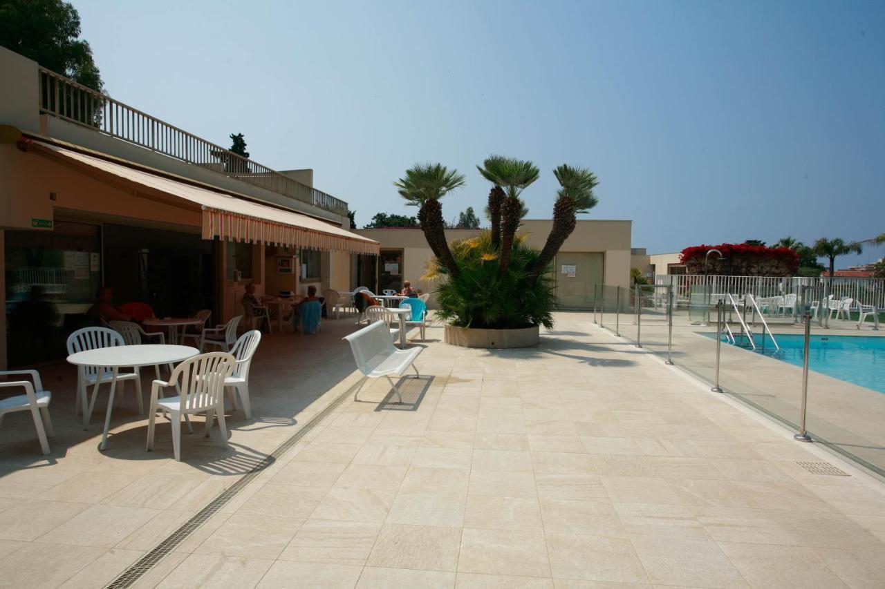 Le Tamaris - Terrasse Vue Sur Mer - Piscine, Tennis & Jardin Apartment Antibes Luaran gambar